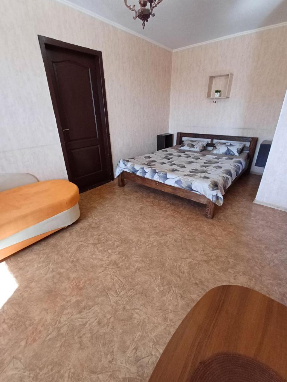 Apartment 2 Rooms Slobozhansky Prospekt Nizhnednepsovsk المظهر الخارجي الصورة