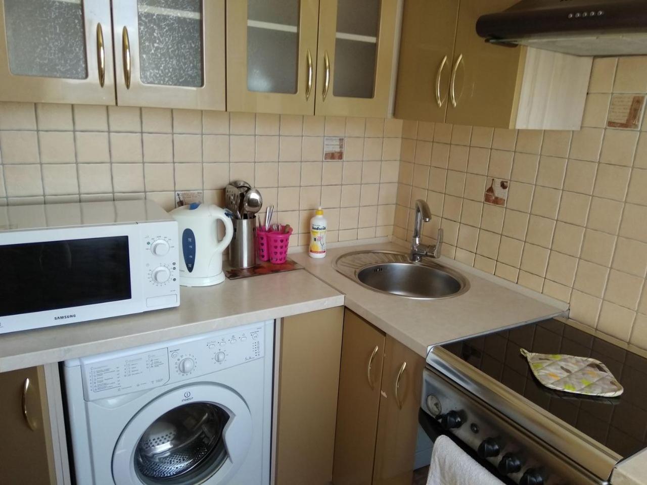 Apartment 2 Rooms Slobozhansky Prospekt Nizhnednepsovsk المظهر الخارجي الصورة